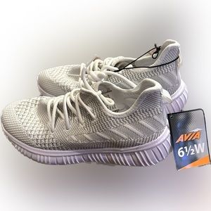 Avia Women's 6.5W Sneakers